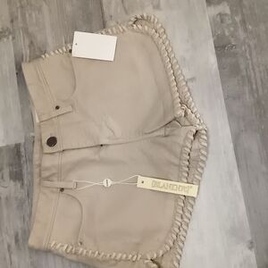 Blacknyc Shorts color beige size  24